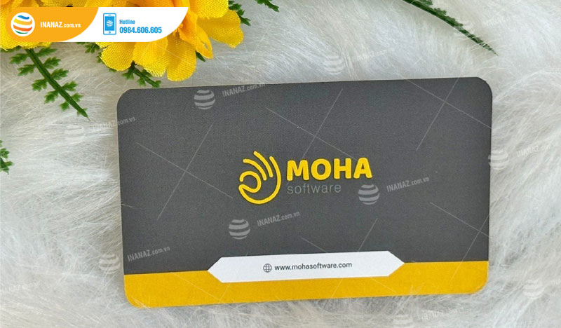 Mẫu name card công ty Moha Software do InanAZ thiết kế và in ấn