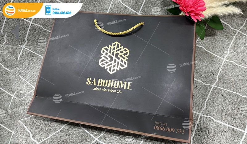 Túi giấy đựng quà tặng cho khách hàng thương hiệu Sabohome