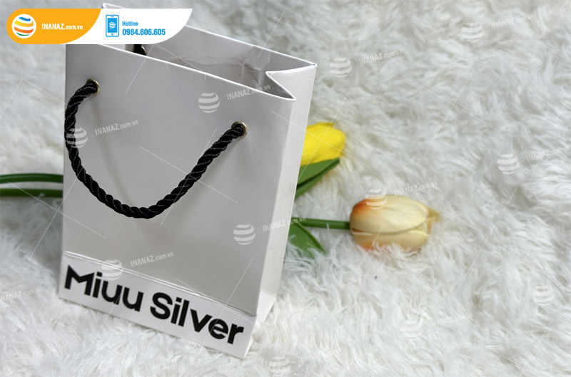 Mẫu túi giấy đựng trang sức Miuu Silver