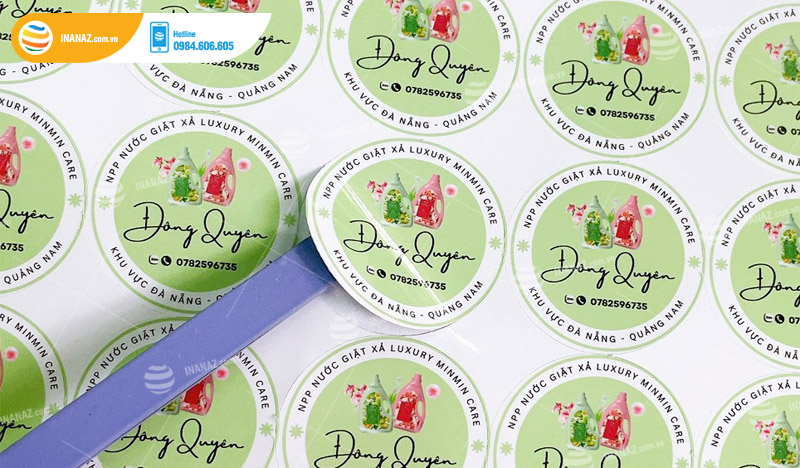 Mẫu sticker dán hình tròn thiết kế đẹp