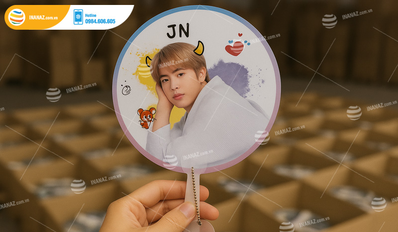 Mẫu quạt nhựa quảng cáo Kpop