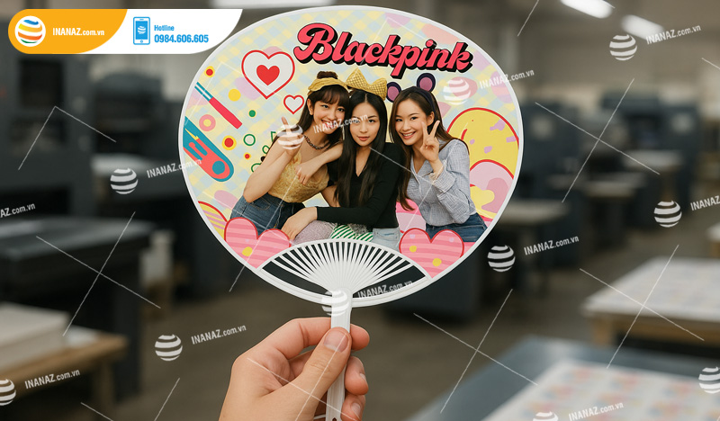 Mẫu quạt nhựa quảng cáo Kpop
