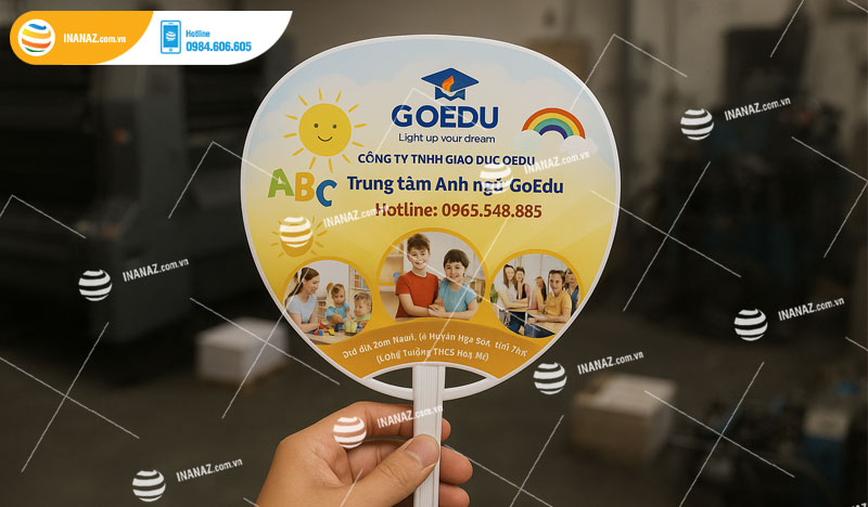 Mẫu quạt nhựa quảng cáo trung tâm anh ngữ