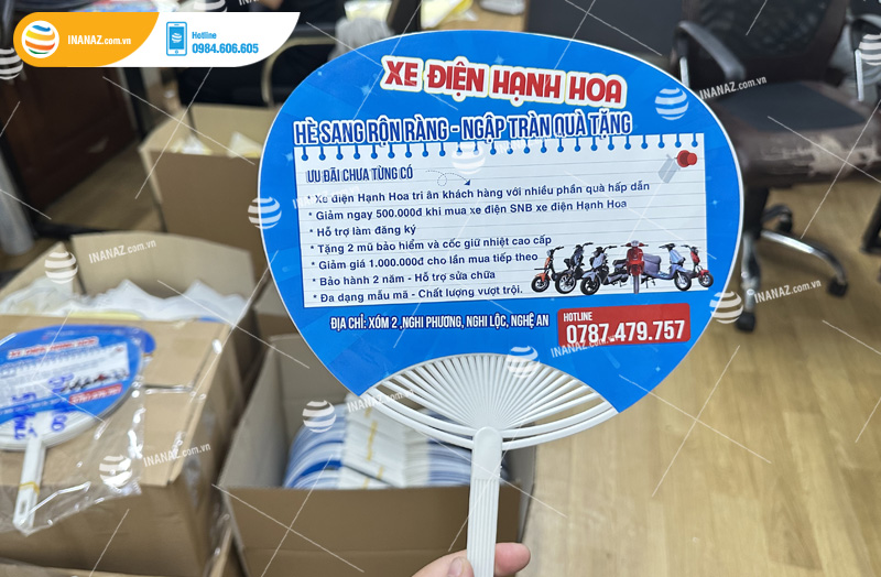 Mẫu quạt nhựa quảng cáo xe điện Hạnh Hoa