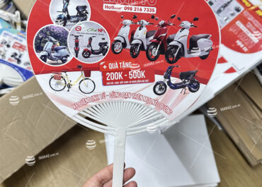 Mẫu quạt nhựa quảng cáo xe điện Linh Tú