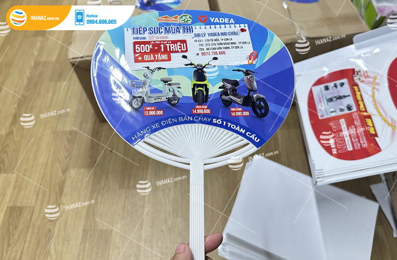 Mẫu quạt nhựa quảng cáo đại lý xe điện Mai Châu